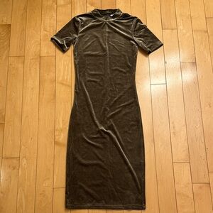 Zara Velvet Long Sleeve Dress in Dark Olive